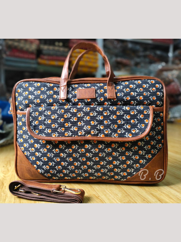 The Executive Tote 