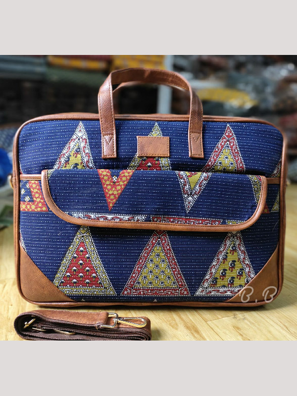 The Executive Tote 