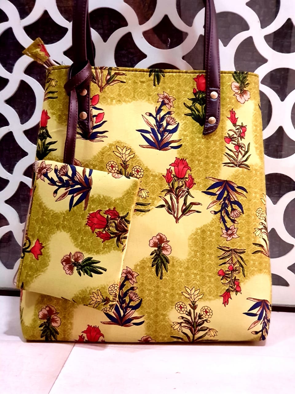 Handsome Tote