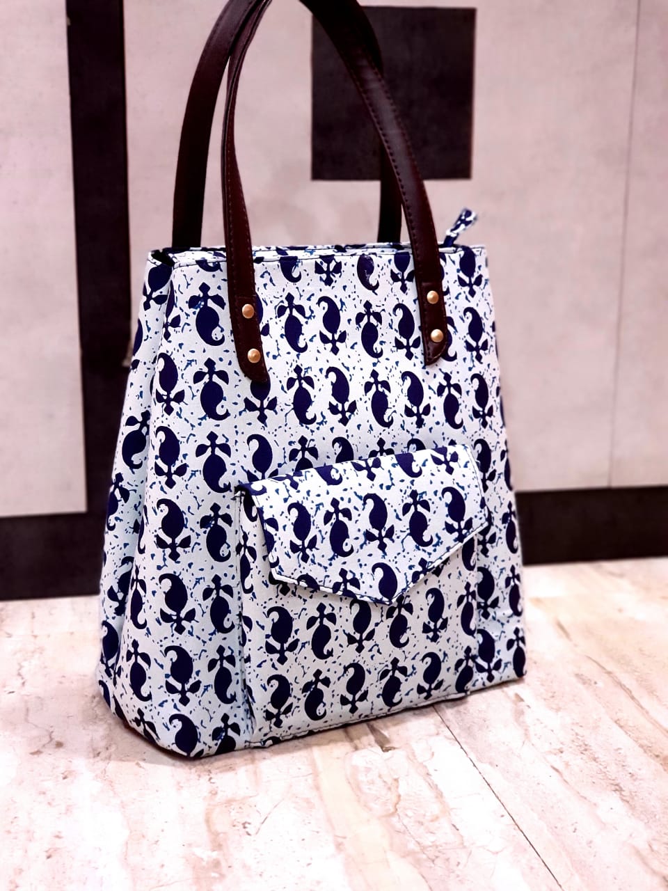 Handsome Tote