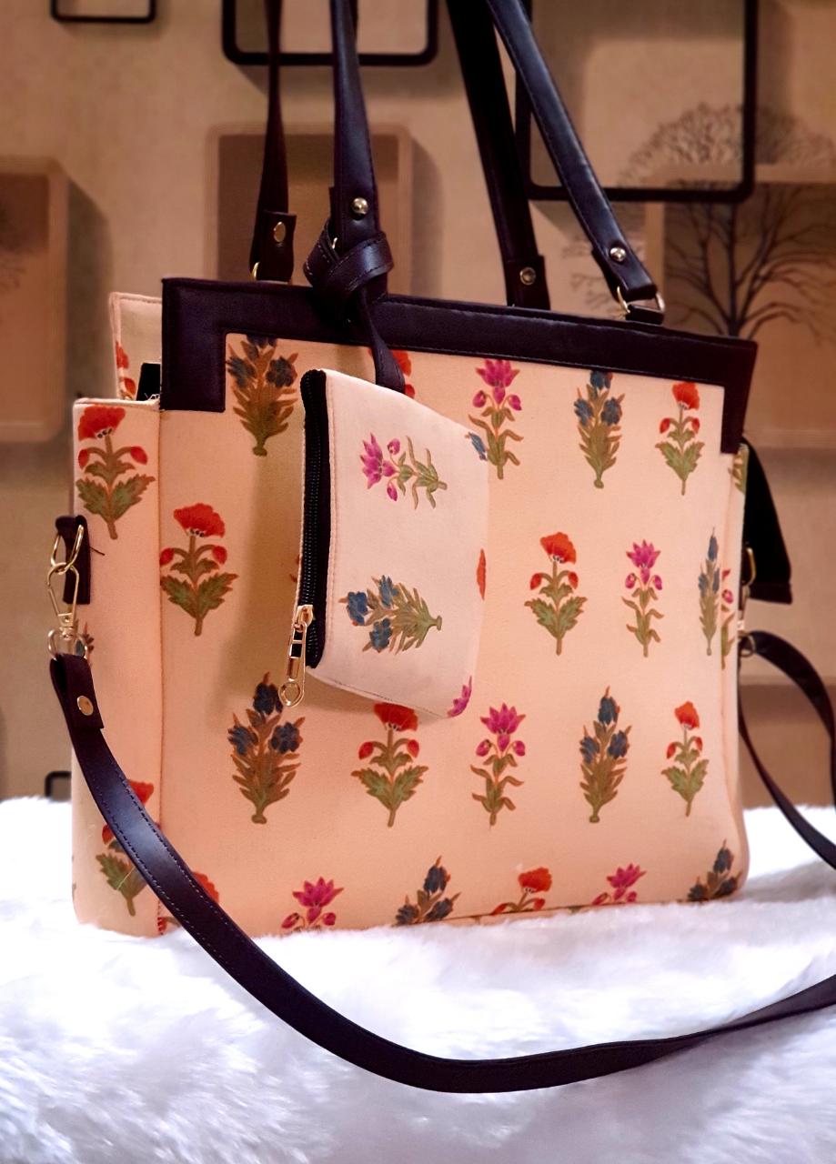 PIKACHU TOTE BAG