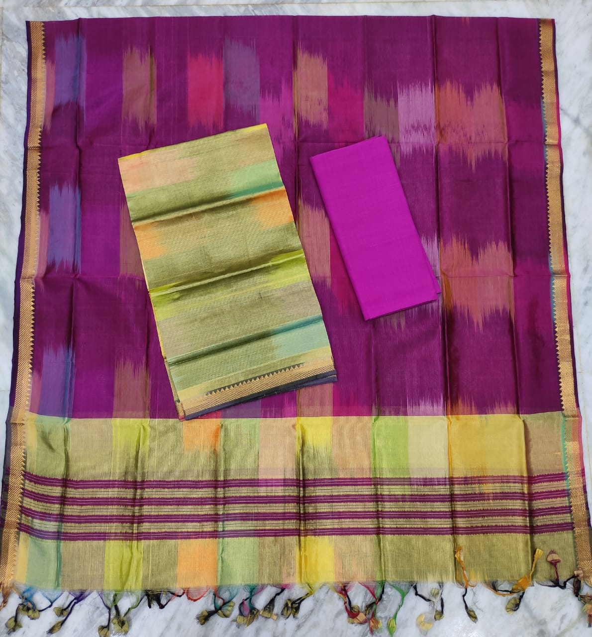 Mangalagiri Pattu/Ikkat