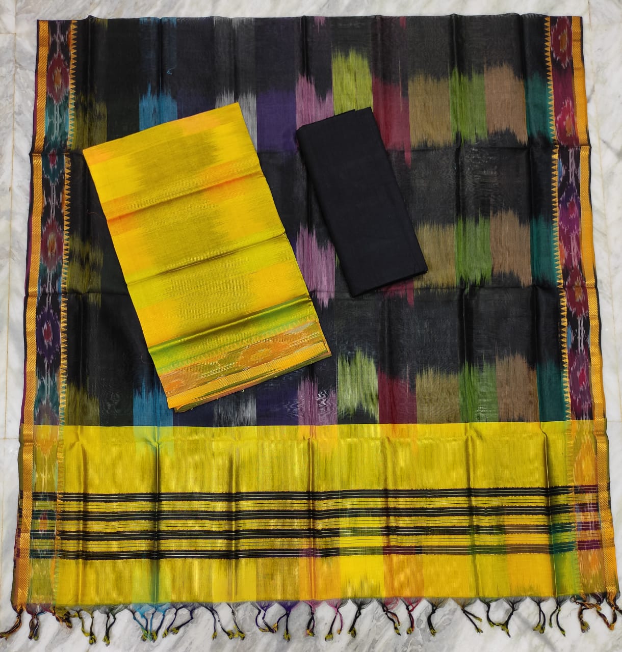 Mangalagiri Pattu/Ikkat