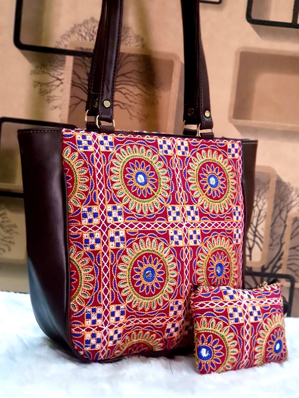 THE EMBROIDERY IPL TOTE 