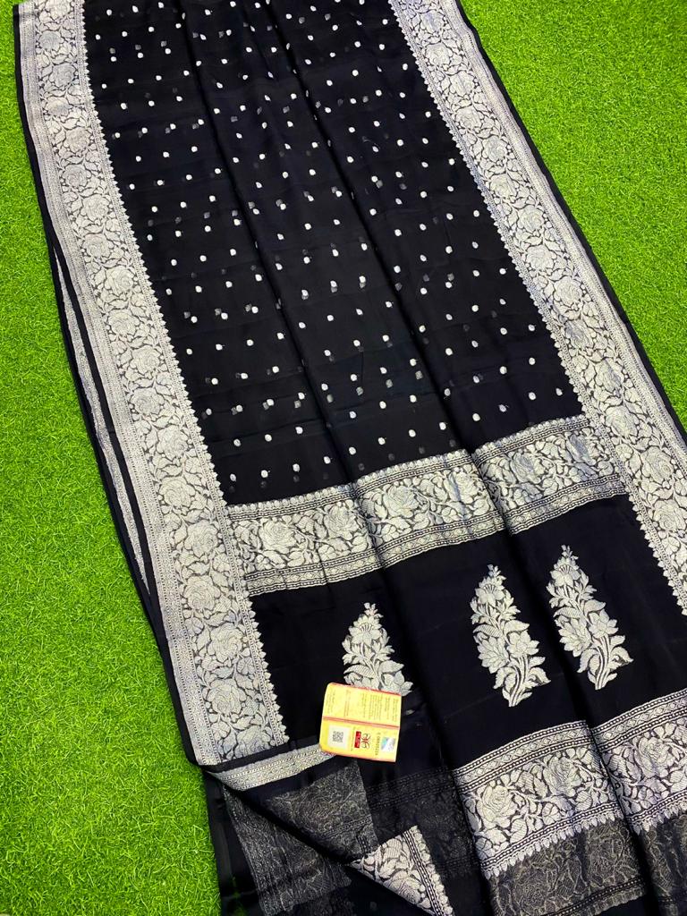 Banarasi handloom khaddi