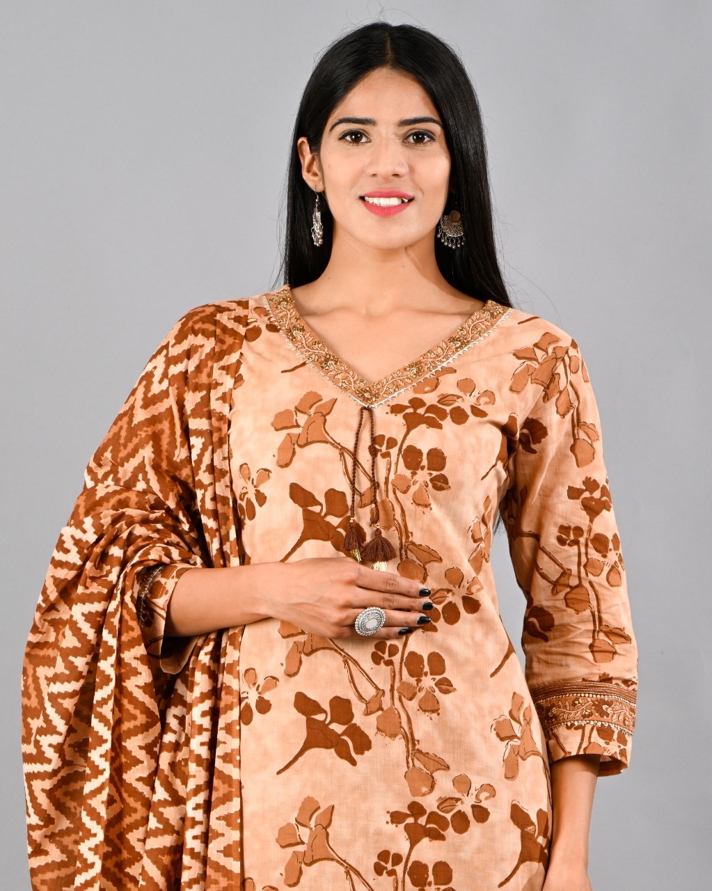 Pure  Cotton  Suits w/neck work & dupattas
