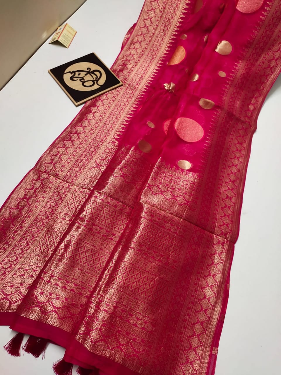 Pure Beneras kora with kanchi border
