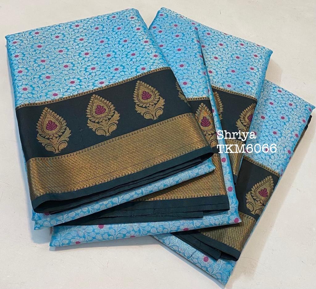 Tissue weaves with Kora