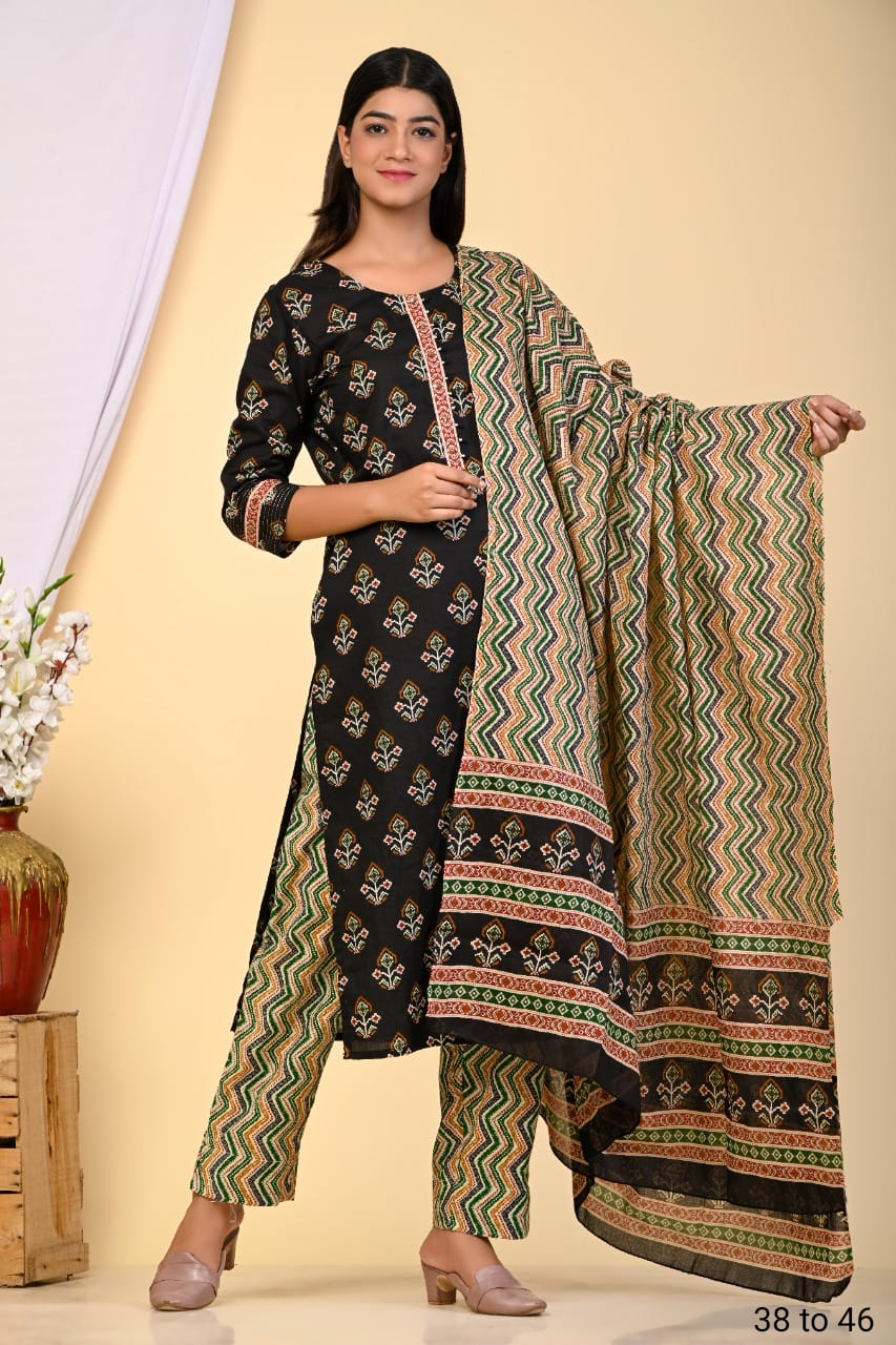 Elegant Pure Cotton Ajrakh