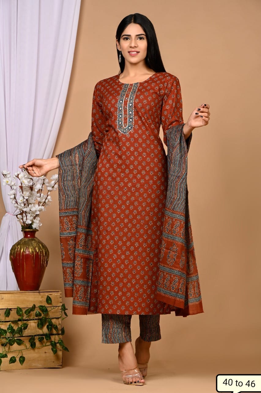Elegant Pure Cotton Ajrakh