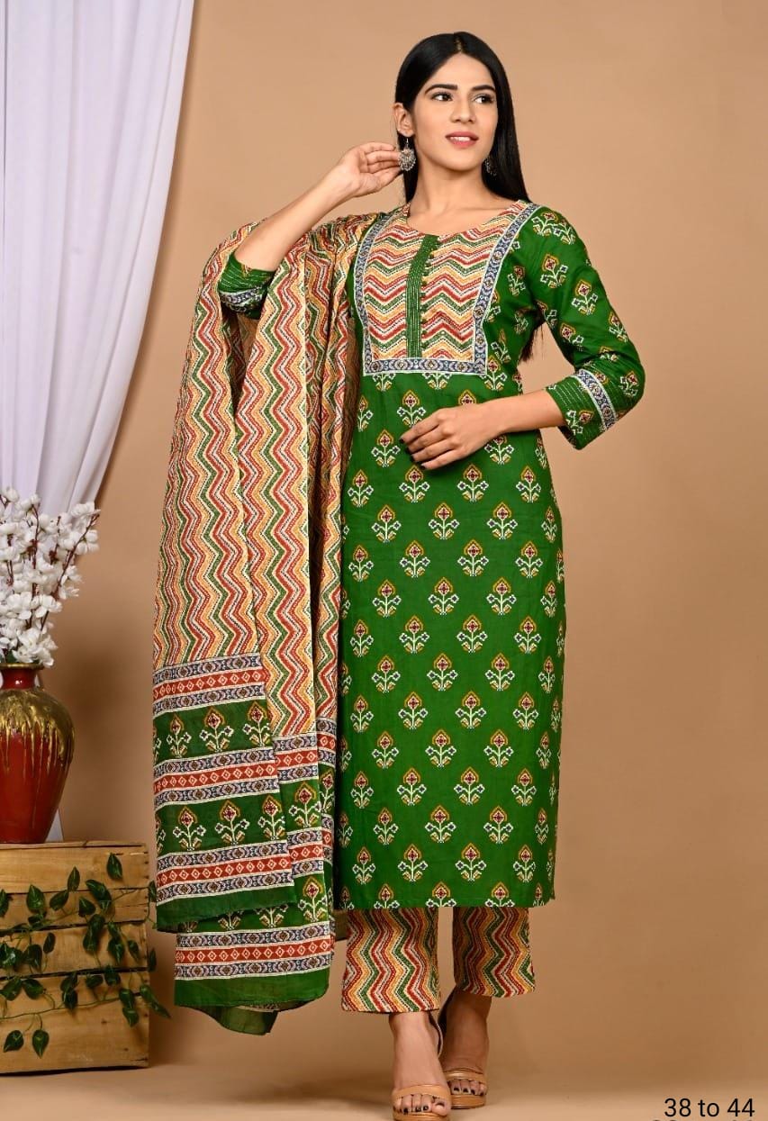 Elegant Pure Cotton Ajrakh